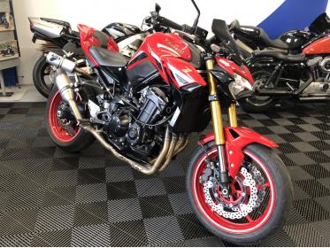 KAWASAKI Z 900
